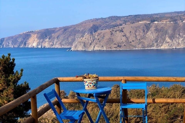 Pemandangan pantai/laut