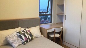 Familieleilighet | 2 soverom, skrivebord, wi-fi (inkludert) og sengetøy