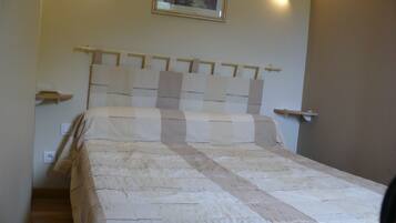 2 chambres, fer et planche à repasser, Wi-Fi