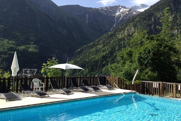 Piscine ( de juin à septembre)