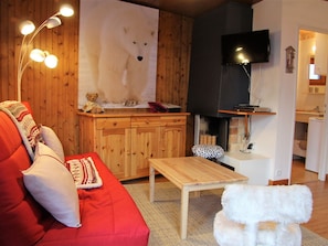 Televisie en een open haard