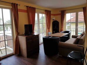 Fernseher, Kamin