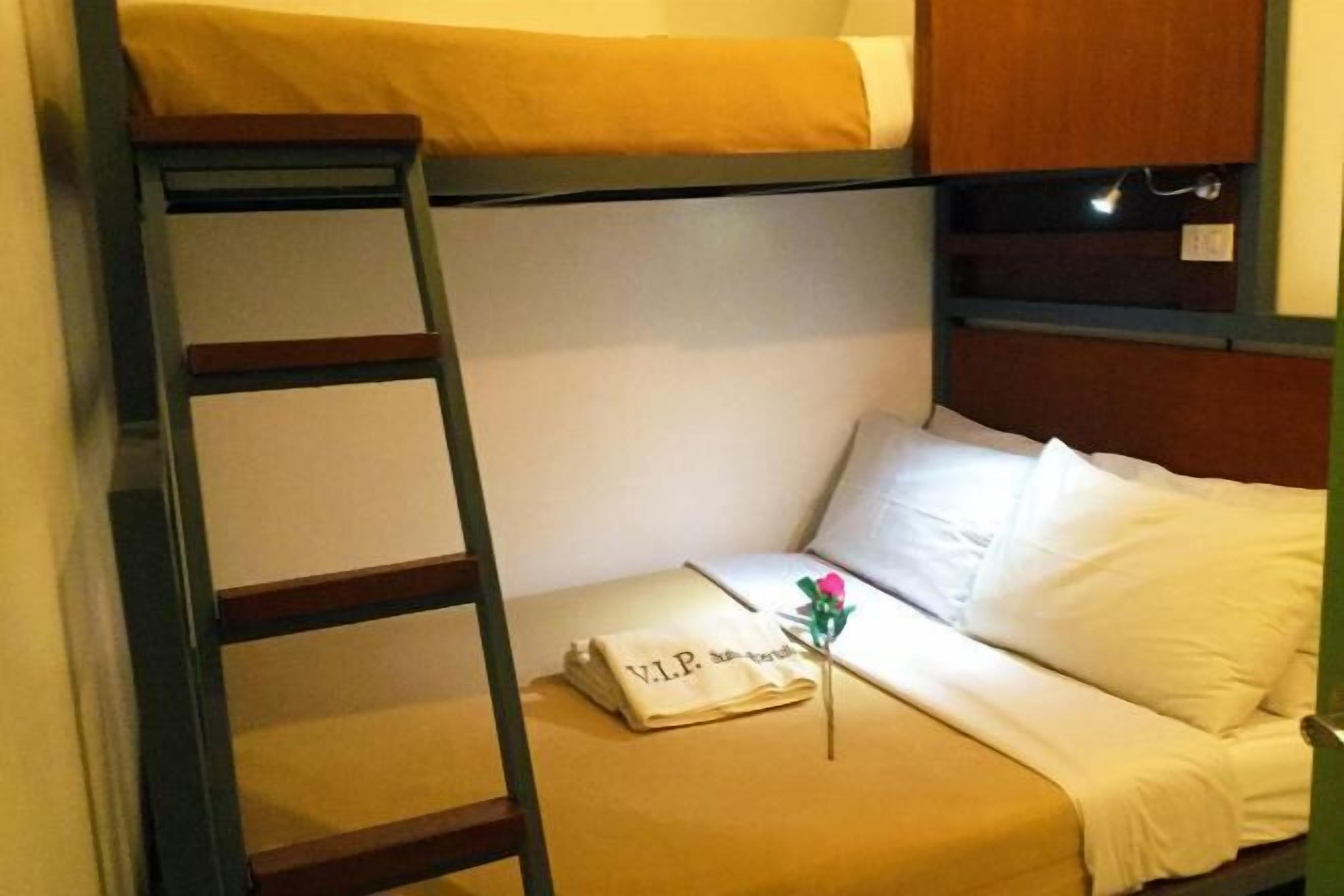 Premium bedding, desk, free WiFi, bed sheets