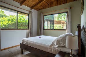 2 slaapkamers, een kluis op de kamer, wifi, beddengoed