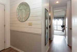 Interior - Branson Couples Retreat (Branson)