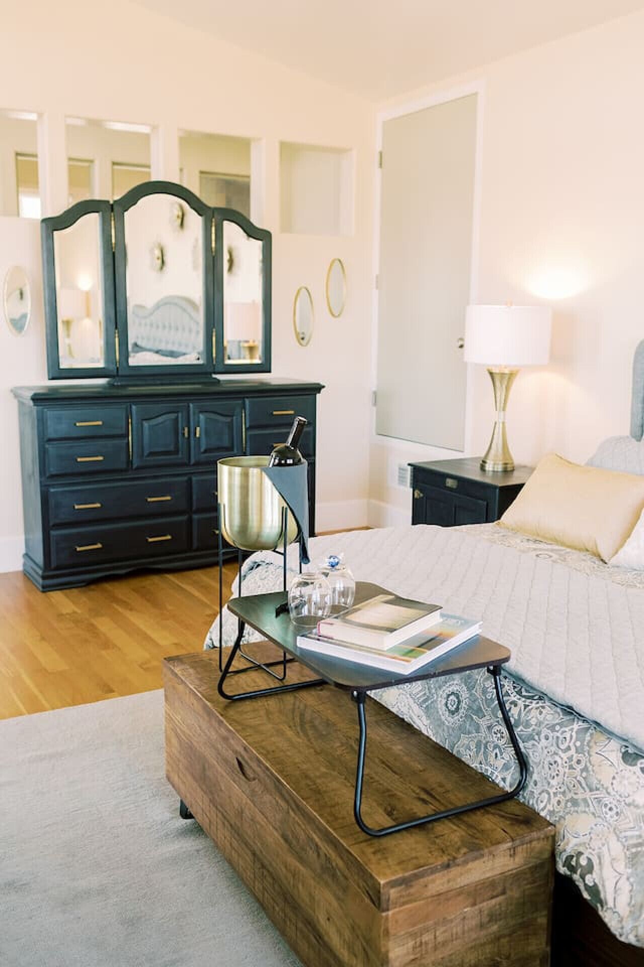 1 多间卧室、办公桌、熨斗/熨衣板、WiFi