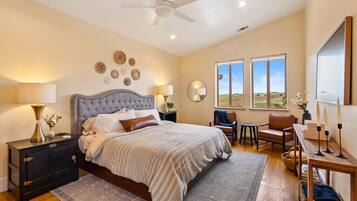 1 bedroom, desk, iron/ironing board, WiFi