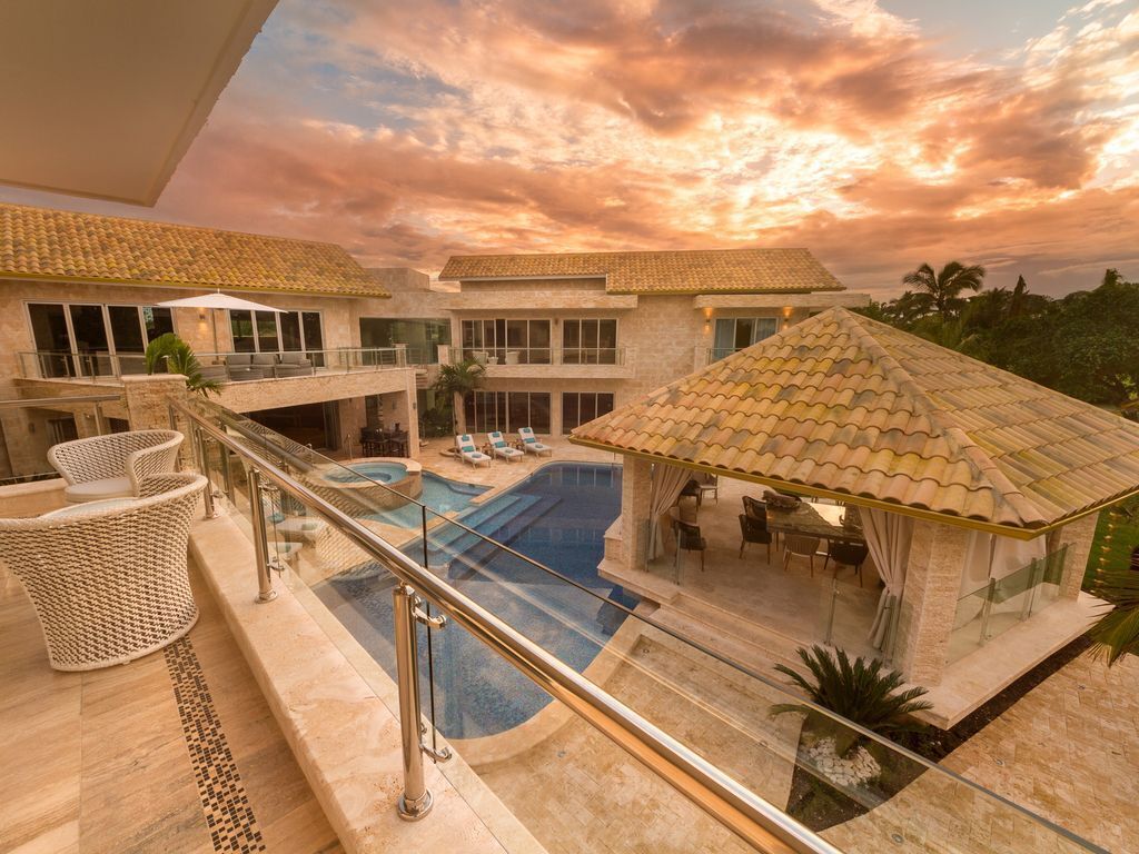 Piscina externa, piscina aquecida