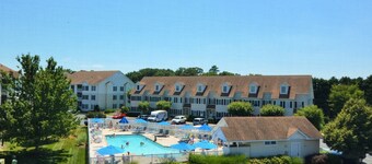 POOL & TENNIS COMMUNITY CLOSE TO REHOBOTH BEACH & BOARDWALK! CAPTIVA SANDS