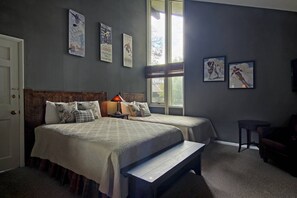 2 habitaciones, tabla de planchar con plancha y wifi gratis 