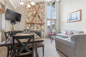 TV, fireplace, DVD player