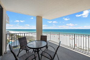 Outdoor dining - Shoalwater 604 3/2 Orange Beach *Perfect Direct Gulf Front View* (Orange Beach)
