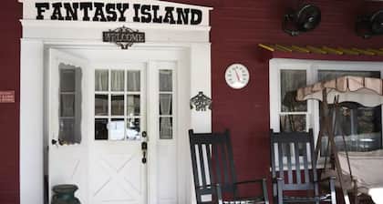 Unique/Gorgeous Home w/ a 30 Acre Working Farm in the Heart of Central Vermont