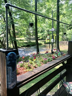 Property grounds - Creekside cottage within walking distance Of Falls & 4 State Parks within 9 ml. (Sunset)