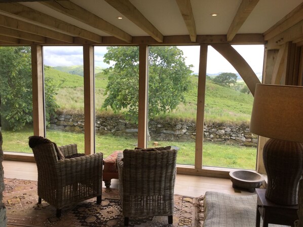 Lounge - Winterton (Lochgilphead)