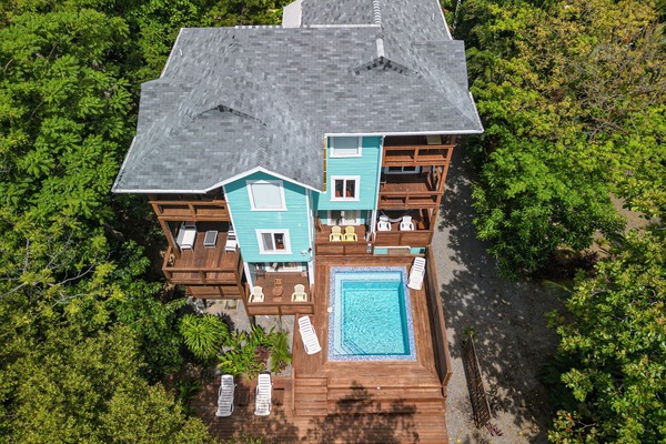 Casa Sierra/Casa Canuck with private pool and dock