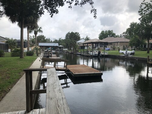 Tranquil Waterfront 3-2 home; Great year-round fishing, outdoor activities