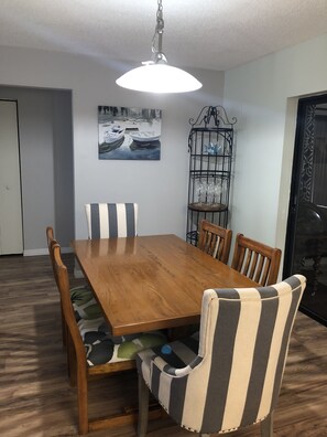 用餐