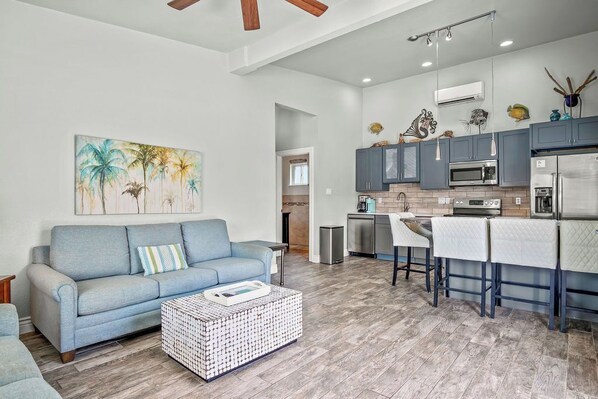 Téléviseur connecté, table de ping-pong