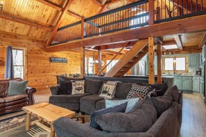 Smart-TV, Kamin, Tischfußball