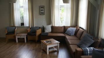Smart TV, DVD player, books, music library