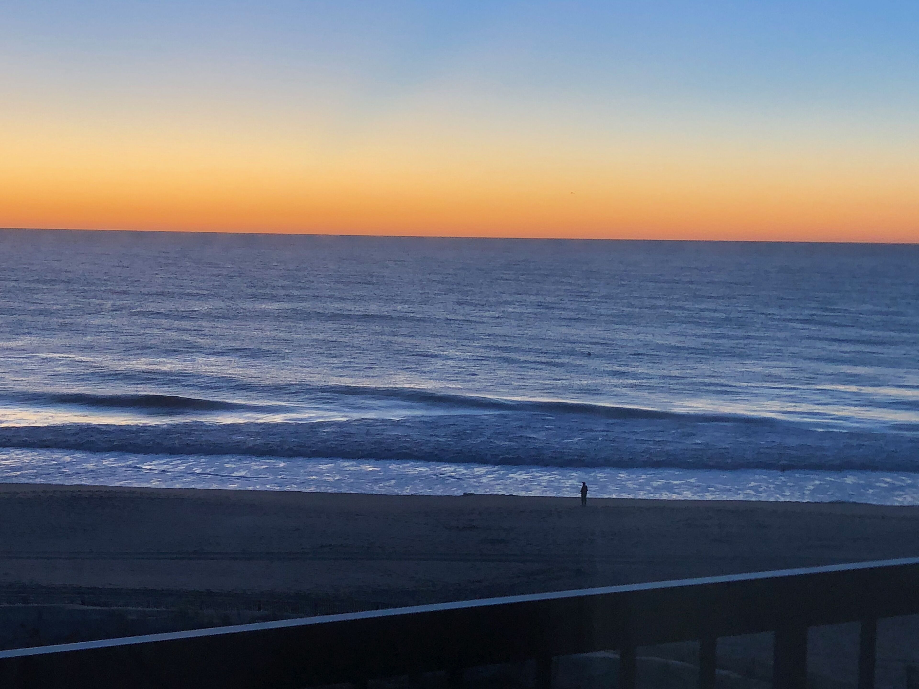 Oceanfront 2 BR, Newly Renovated, Spacious with Expansive Ocean View