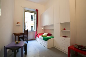 3 chambres, bureau, fer et planche à repasser, Wi-Fi gratuit