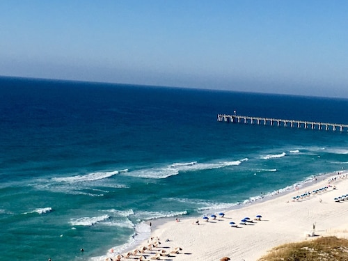 𝔾𝕦𝕝𝕗𝔽𝕣𝕠𝕟𝕥 𝑬𝒎𝒆𝒓𝒂𝒍𝒅 𝑰𝒔𝒍𝒆 9th Floor Stocked & Stellar Reviews!