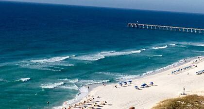 5 Sterne ⭐️ Gulf Front 9. Etage ‘Höhenunterschiede’ Gulf Front Condo 2/2