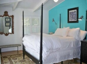 5 bedrooms, WiFi, bed sheets
