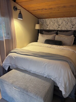 3 dormitoris, escriptori, planxa i posts de planxar i wifi gratuïta 