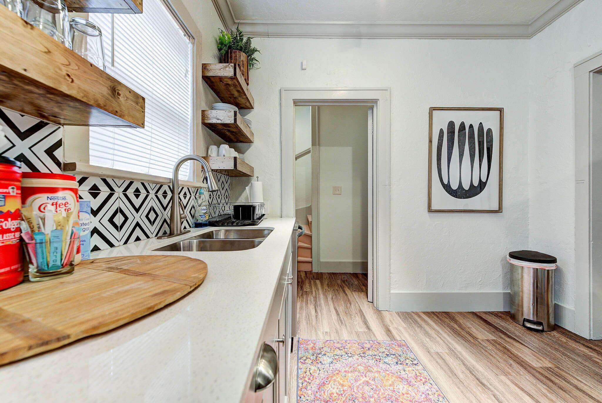 冰箱、微波炉、烤箱、炉灶