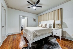 2 habitaciones, tabla de planchar con plancha, cuna de viaje y wifi 
