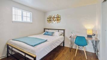 1 bedroom, iron/ironing board, travel crib, WiFi