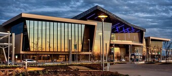 Lincoln Lodge A-nära OU Med, Bricktown, Arena