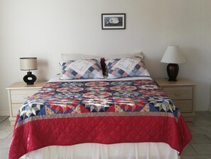 3 bedrooms, iron/ironing board, travel cot, free WiFi