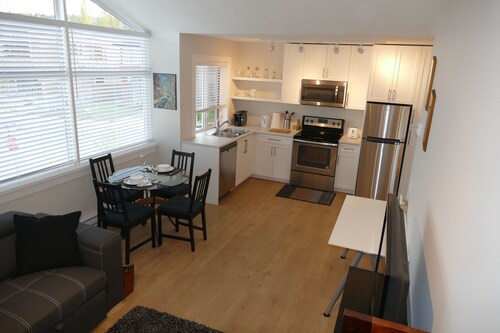 The Eagle's Nest - NEW LISTING