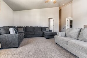 TV, fireplace, DVD player, ping pong