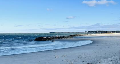 "Cape Escape" - Blick auf das Wasser, kurzer Spaziergang zum Strand und tierfreundlich