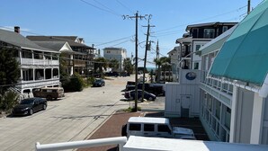 Unclassified image, 5 of 23, button - Prime location and the perfect getaway for two (Wrightsville Beach)