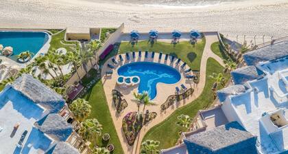 Condo de surf récemment rénové sur la plage devant 2 super spots de surf