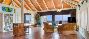 WIE AUF HGTV STRAND HUNTERS GESEHEN! Oceanfront, Amazing Whale Watching und Schnorcheln