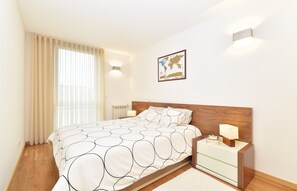 2 Schlafzimmer, Bügeleisen/Bügelbrett, Reisekinderbett, kostenloses WLAN