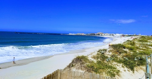 Gloednieuw Sunny Apt. Op het strand