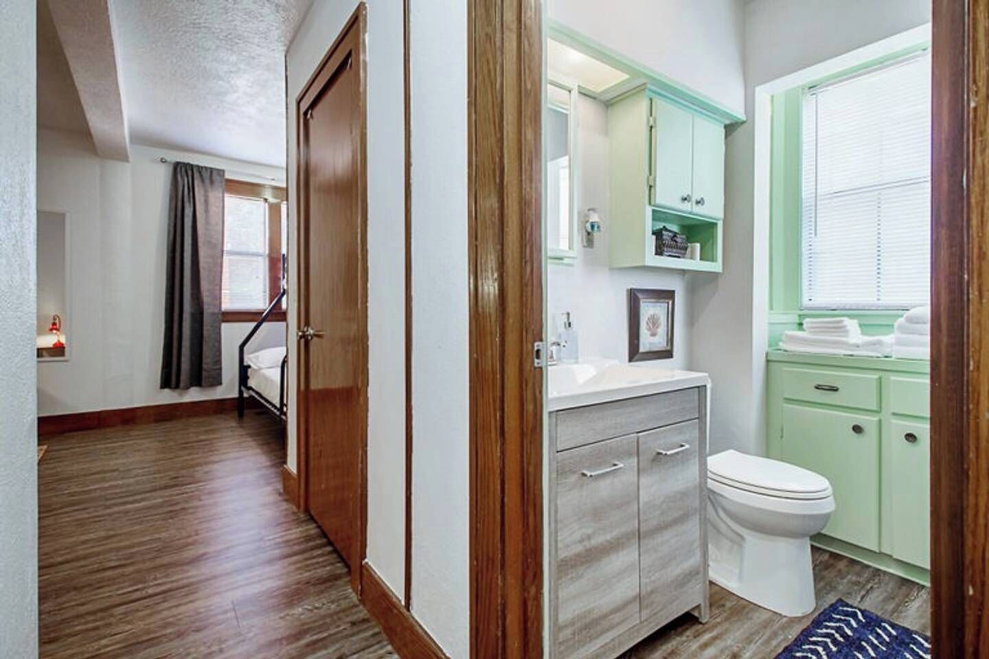 Bathtub, hair dryer, towels