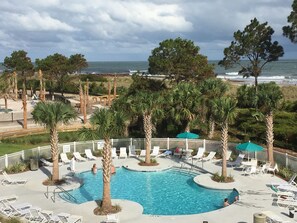 Piscine extérieure, piscine chauffée