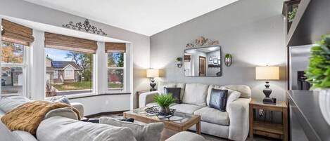 Televisión de pantalla plana y videojuegos