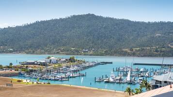 Apartemen Superior, 1 Tempat Tidur King | Pemandangan dari kamar