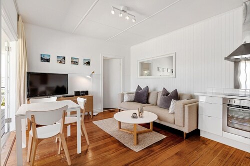 Sorrento Beach Cottages #1.
