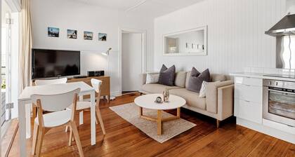 Sorrento Beach Cottages #1.